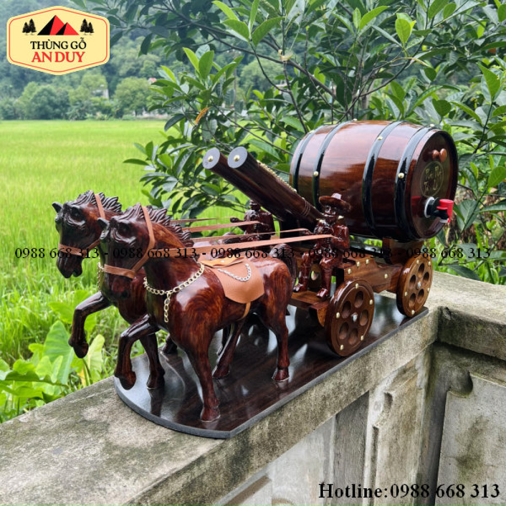 Ngựa Kéo Thùng Rượu Vang