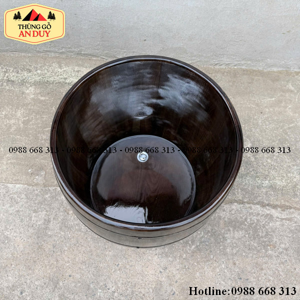 Bồn tắm bằng gỗ thông dáng chum giá rẻ cam kết 100% gỗ tự nhiên.