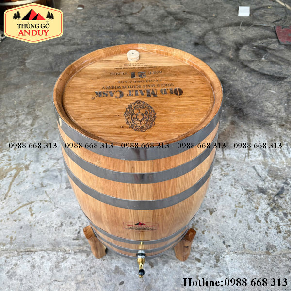 Gỗ sồi ngâm rượu nhập khẩu nguyên khối có vân gỗ tự nhiên đẹp mắt.