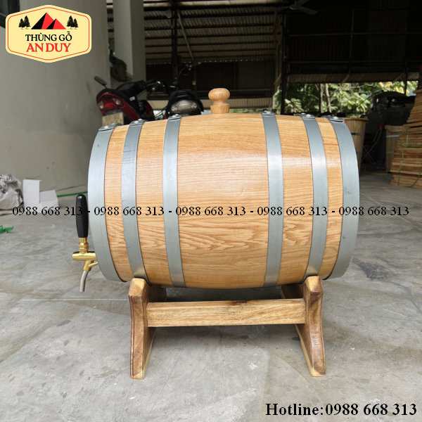 Bảng kích thước thùng rượu gỗ sồi đa dạng từ 10L đến 300L tại xưởng An Duy.
