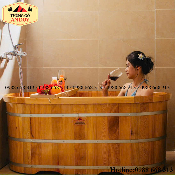Bồn tắm gỗ ngâm nước ấm thư giãn tại nhà